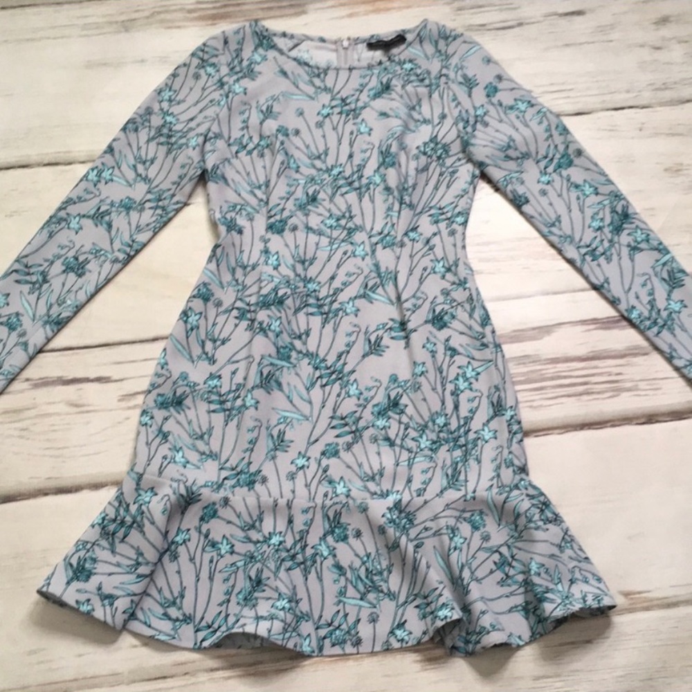 Banana Republic NWOT! Floral dress
